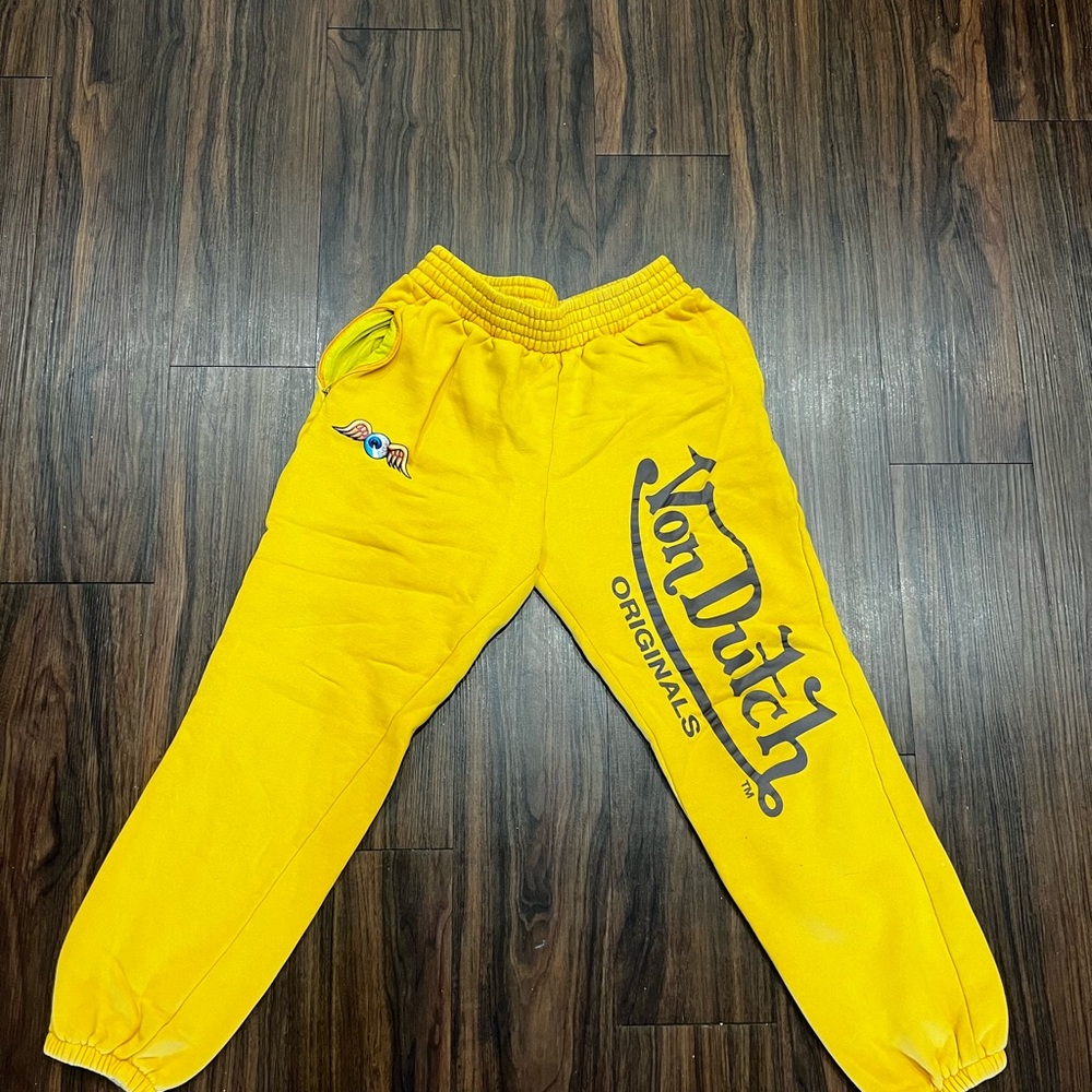 Von Dutch Yellow Joggers Relaxed Fit Sweatpants